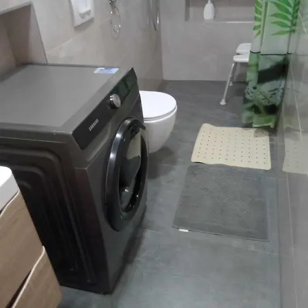 Owl Nest, Ubytování v soukromí Knin